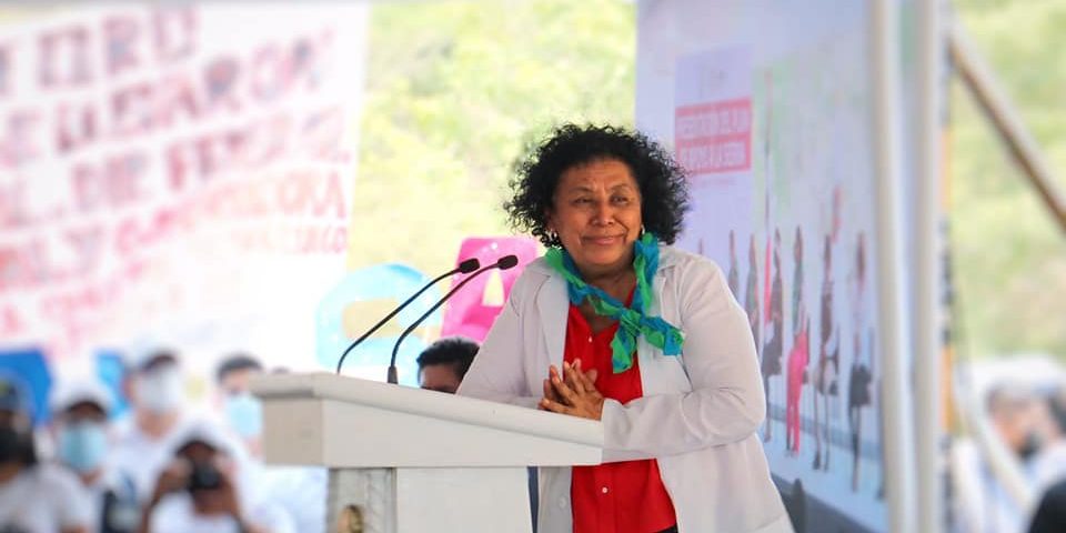 La titular de Salud en Guerrero confiesa las dificultades de ser una mujer en el gabinete